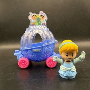 2017 Fisher-Price Little People Disney Princess Cinderella Parade Float & Figure